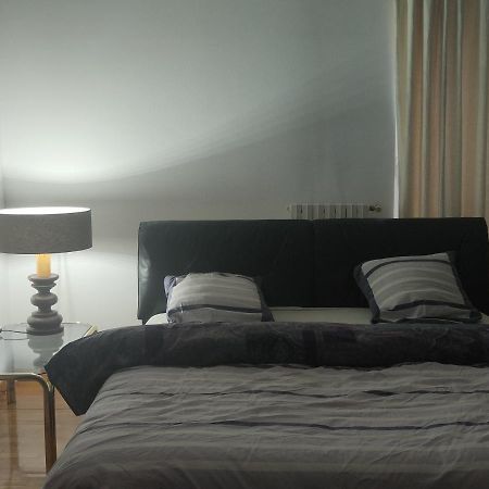 Grande Apartamento, Centro Di Asti Lägenhet Exteriör bild