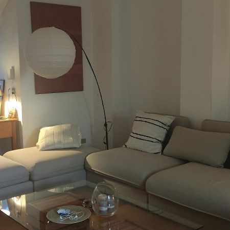 Grande Apartamento, Centro Di Asti Lägenhet Exteriör bild
