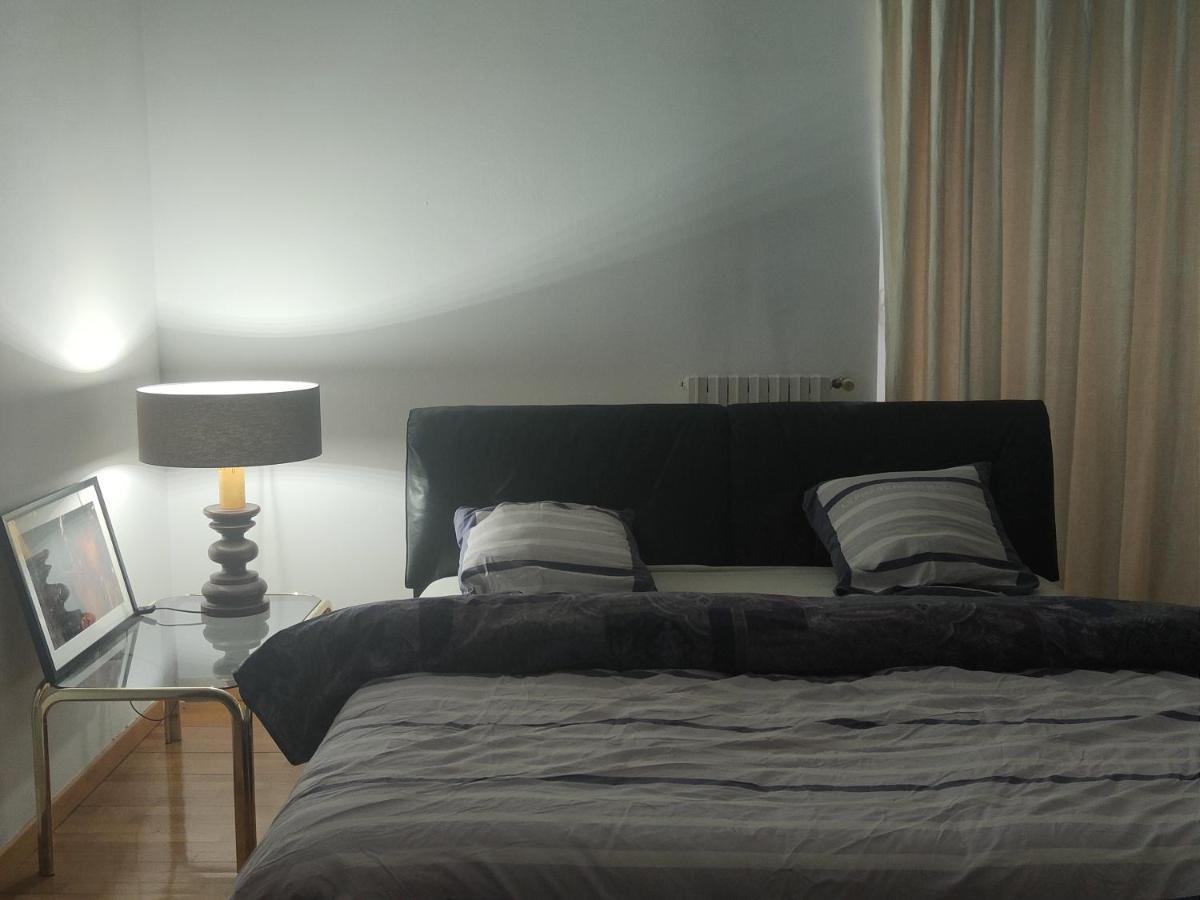 Grande Apartamento, Centro Di Asti Lägenhet Exteriör bild